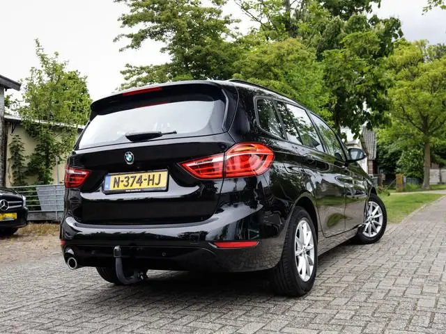 BMW 2-serie Gran Tourer 218i Business Edition 1e-Eig. & Keurig-Onderh. BOVAG-Garantie. NL-Auto.