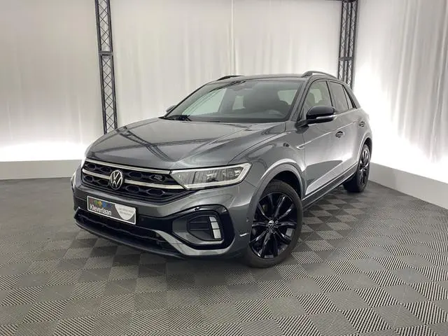 Volkswagen T-Roc 1.5 TSI R-Line Apple carplay | LED | Camera | 18" | Stoelverwarming | Parkeerassist...