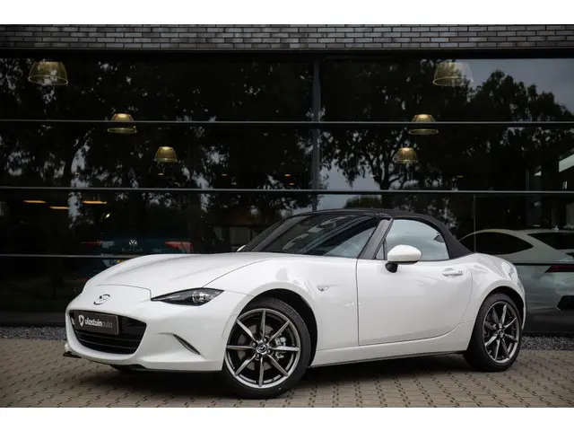 Mazda MX-5 2.0 SkyActiv-G 184 Exclusive Line , Carplay, Achteruitrijcamera, Stoelverwarming, Keyless