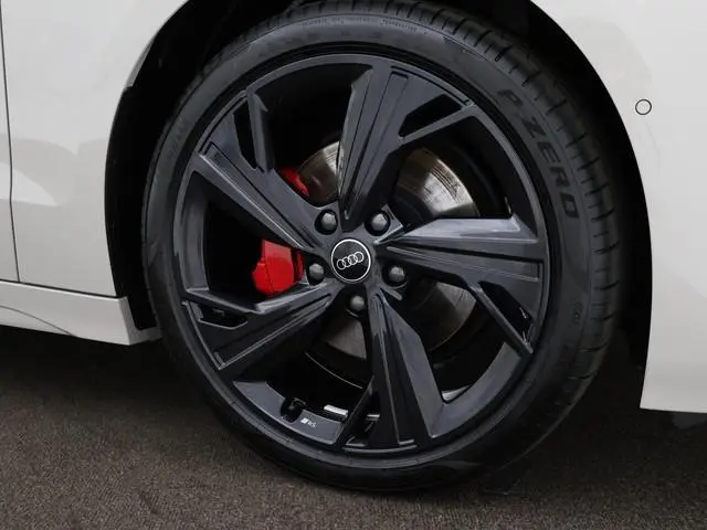 Audi A6 Avant e-tron