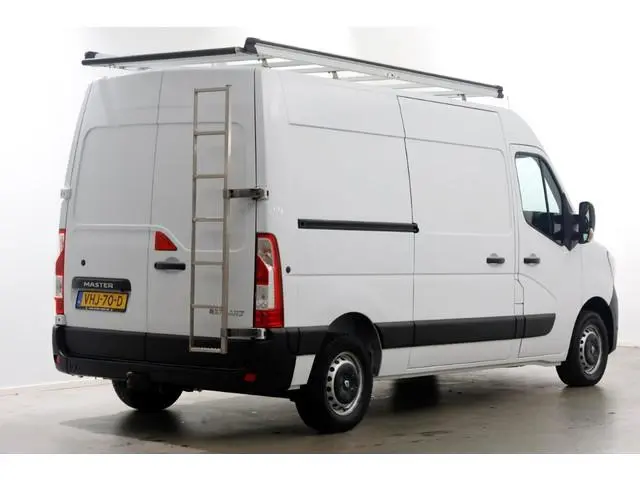 Renault Master T35 2.3 dCi 135pk L2H2 Airco/Camera/Imperiaal 10-2020
