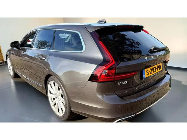 Volvo V90 2.0 T8 AWD 335kW/456pk Aut8 Plug-in hybrid Plus Bright HARMAN/KARDON + EL.TREKHAAK + SPORT...
