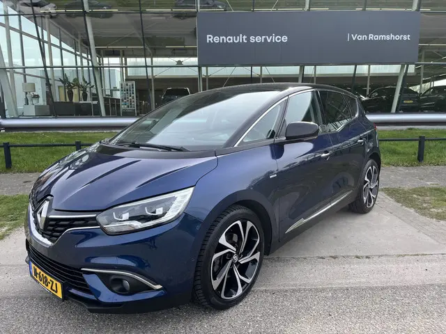 Renault Scénic 1.5 dCi Bose / Automaat / Camera / Keyless / PDC V+A / Apple Carplay - Android Auto /...