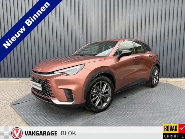 Lexus LBX 1.5 Elegant 2WD | Super combinatie: Sonic Copper/Dark Forest Leer | 10 jr GARANTIE | Rijkl...