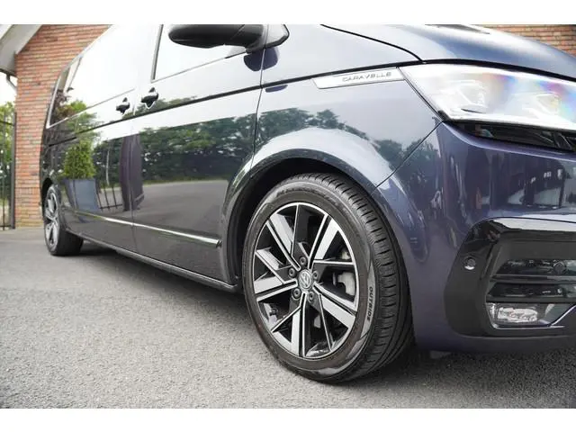 Volkswagen Transporter 4-MOTION DSG Caravelle Highline DC L2H1