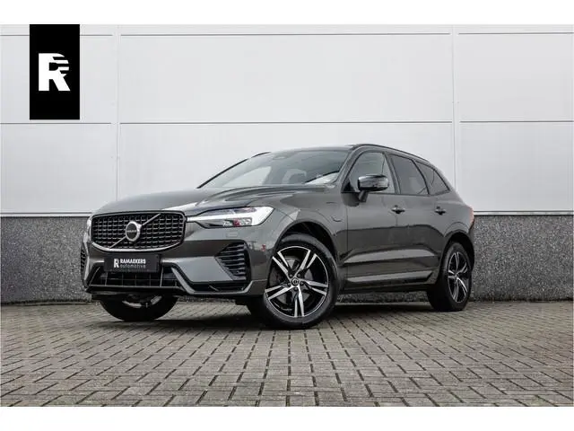 Volvo XC60 2.0 Recharge T6 AWD R-Design Pano / Harman Kardon / Trekhaak / Pine Grey /