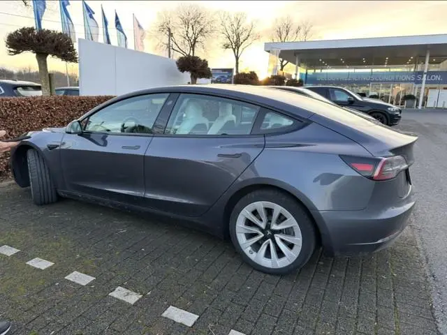 Tesla Model 3 PREMIUM LONG RANGE AWD 78 kWh Wit Leder | FSD 3 | Camera | Pano | Stoelverwarming