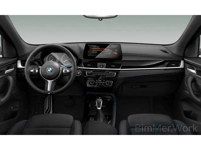 BMW X1 xDrive25e 220PK M-Sport Pano|Trekh|HUD|Stuurvw