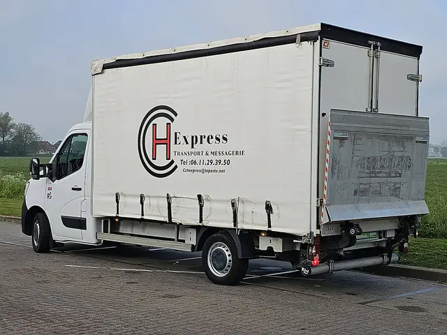 Renault Master