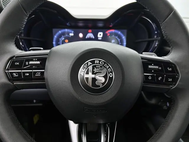Alfa Romeo Junior