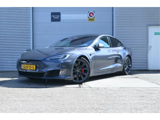 Tesla Model S Performance Ludicrous Raven, AutoPilot3.0+FSD (twv 7.500,-)