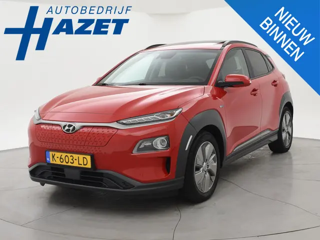 Hyundai Kona EV PREMIUM SKY 64 KWH + SCHUIFDAK | LEDER | STOELVENTILATIE | STUURVERW. | STOELVERW.