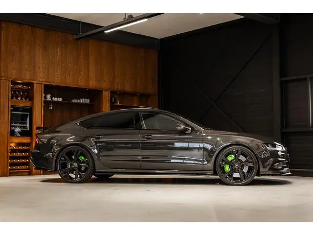 Audi S7