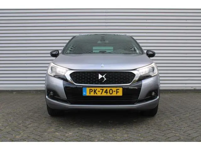DS DS 4