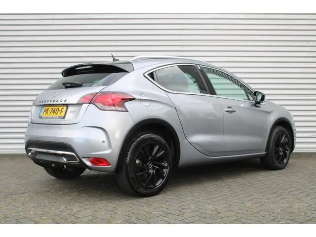 DS DS 4