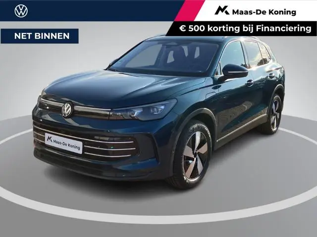 Volkswagen Tiguan 1.5eTSI 150kW/204PK Elegance DSG · Panoramadak · Trekhaak · 360°Camera + Parkeerse...
