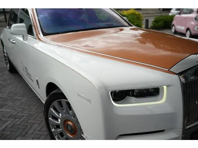 Rolls-Royce Phantom