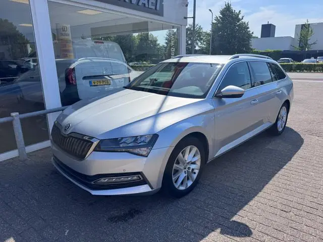 ŠKODA Superb Combi 1.4 TSI iV Business Edition Plus