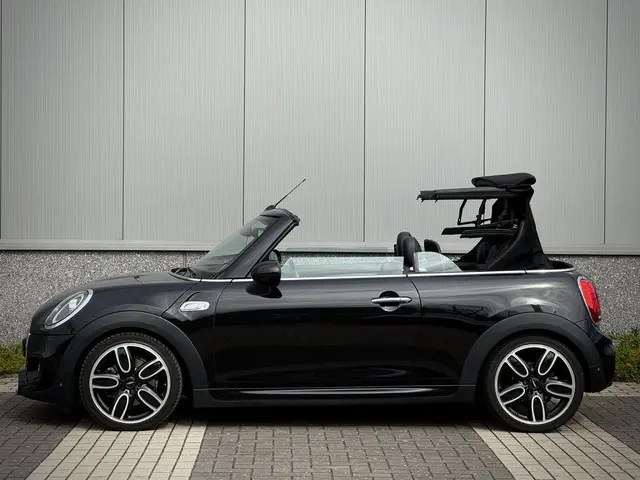 MINI Cooper S Cabrio