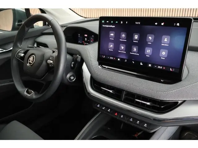 Skoda Enyaq 85 286pk Business Edition Trekhaak Camera Memory Keyless Navigatie