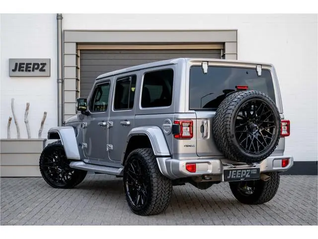 Jeep Wrangler Unlimited 4xe 380 - Jeepz edition / 22 inch Lmv