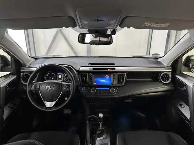 Toyota RAV4 2.5 Hybrid Dynamic Sport | Navi | Camera |