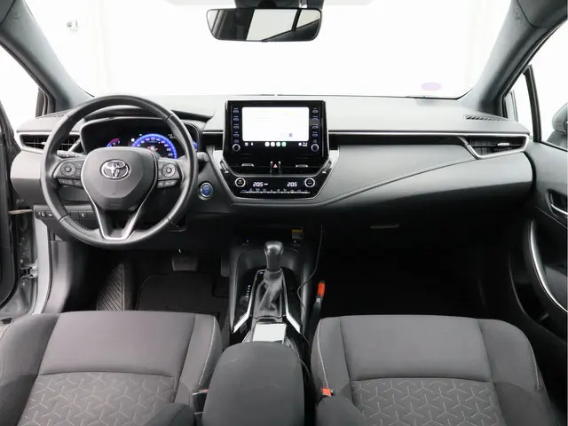 Toyota Corolla Touring Sports