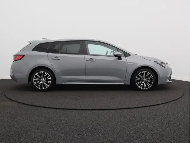 Toyota Corolla Touring Sports