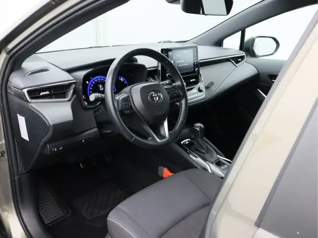 Toyota Corolla Touring Sports