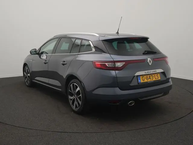Renault Mégane Estate TCe 140 Bose - RIJKLAARPRIJS - All Seasonbanden - Volledig Dealeronderhouden!