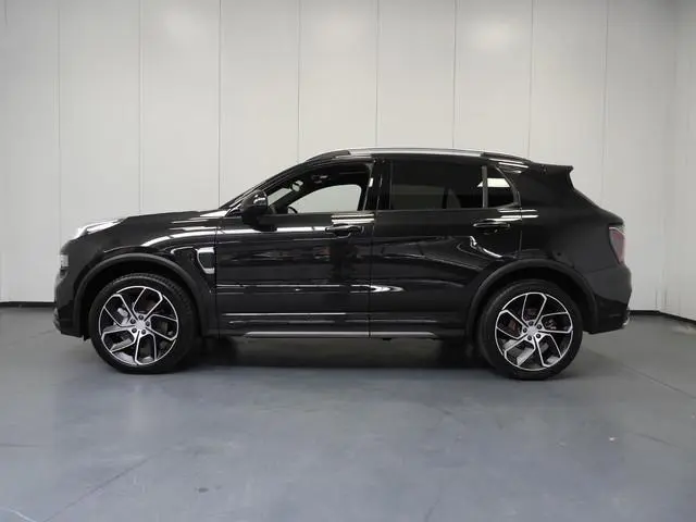 Lynk & Co 01 1.5 PHEV BlackLine ZWARTE HEMEL/360CAM/SCHUIFDAK/LED/20"LMV!