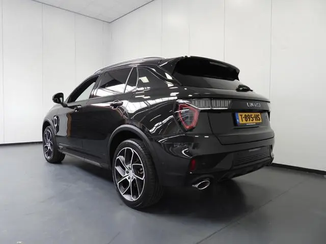 Lynk & Co 01 1.5 PHEV BlackLine ZWARTE HEMEL/360CAM/SCHUIFDAK/LED/20"LMV!