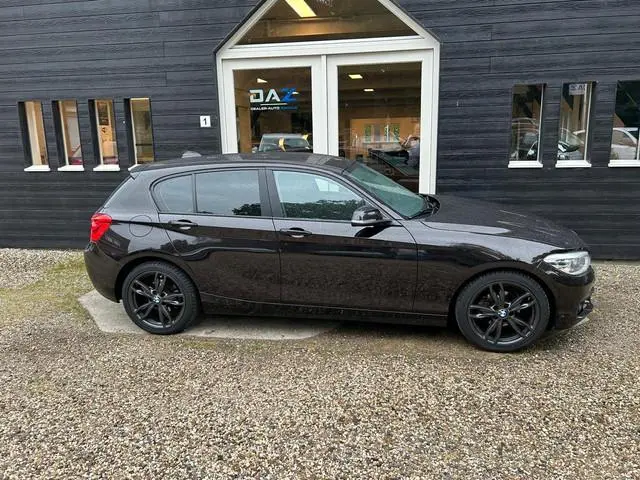 BMW 1-serie 118i High Executive Aut/Ecc/Navi/Lm