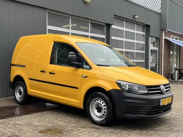 Volkswagen Caddy 2.0 TDI L1H1 Airco Cruise controle Parkeersensoren achter Schuifdeur Telefoon verbi...