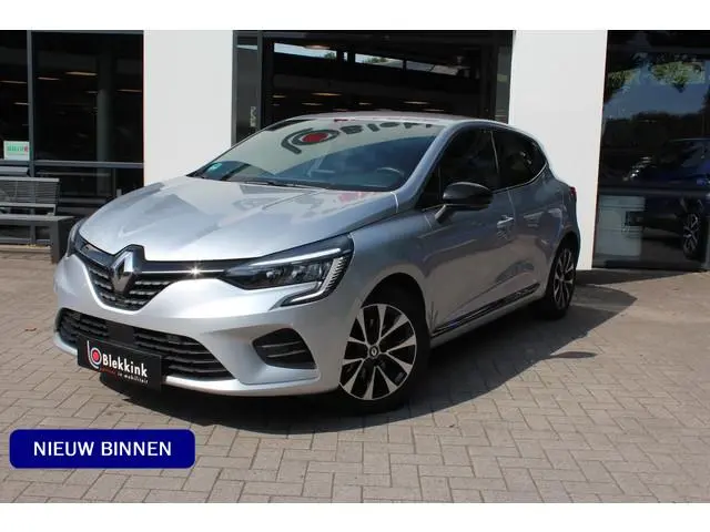 Renault Clio 1.6 E-Tech Full Hybrid 145 techno