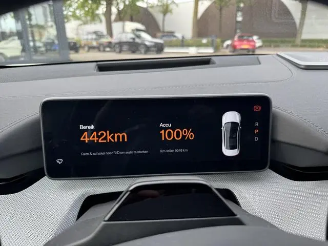 Polestar 4