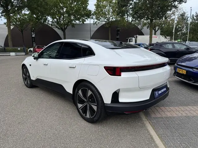 Polestar 4