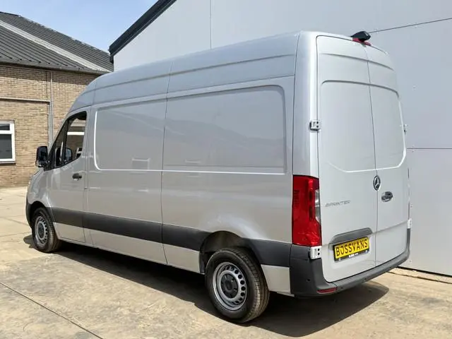 Mercedes-Benz Sprinter 215 1.9 CDI Automaat L2H2 Climate Control Camera Carplay Parkeersensoren v+a