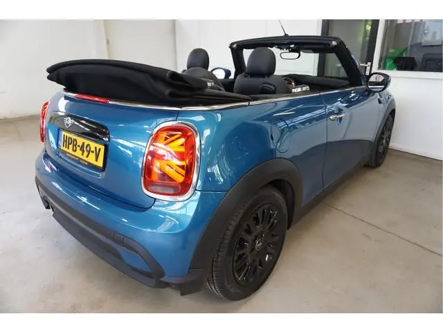 MINI Cabrio 1.5  Cooper Resolute Edition. Navi Leder Camera Stoel+Stuur verwarming