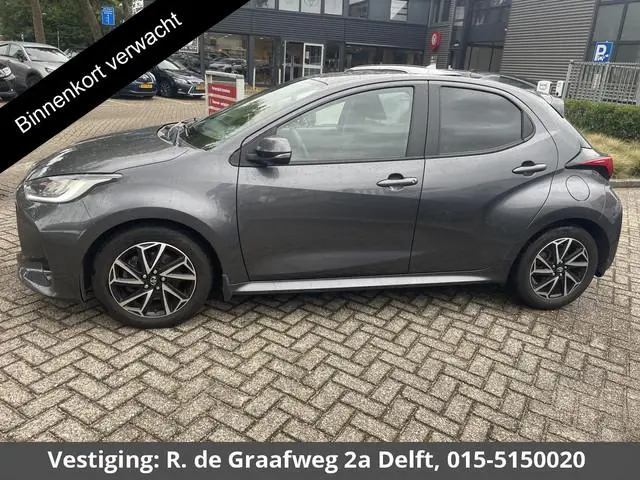 Toyota Yaris 1.5 Hybrid Dynamic | Apple Carplay & AndroidAUTO | Stoelverwarming | Camera