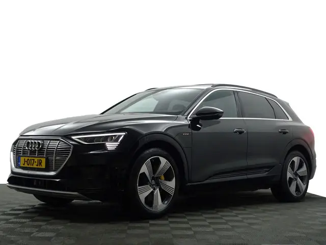 Audi e-tron e-tron 55 quattro advanced Pro Line Plus 95 kWh- SOH 92%, Panoramadak, Luchtvering, Sfee...