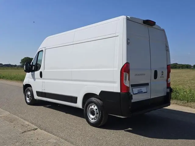 Fiat Ducato 2.2 MultiJet 140 S&S L2H2 3.5t - Euro 6 - 140 Pk - Navi - ParkeerCamera - Airco - Cruise...