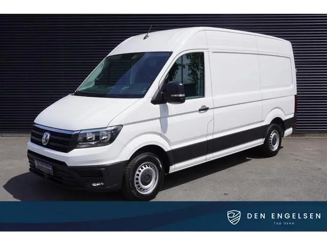 Volkswagen Crafter 140pk Camera Parkeersensoren Apple Carplay  Airco Trekhaak Cruise control