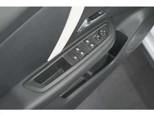 Citroën C4 X