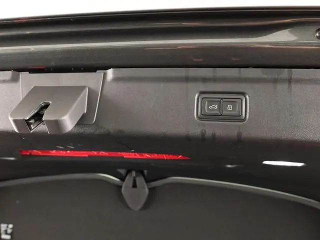 Audi S6 Avant e-tron