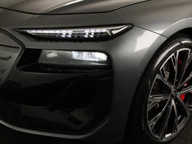Audi S6 Avant e-tron