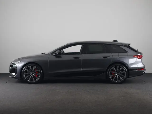 Audi S6 Avant e-tron