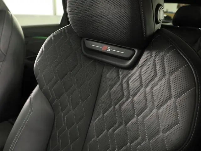 Audi S6 Avant e-tron