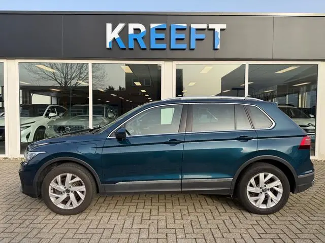 Volkswagen Tiguan 1.4 TSI eHybrid  Elegance Pano | Wegklapbare Trekhaak