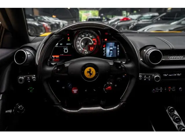 Ferrari 812 GTS